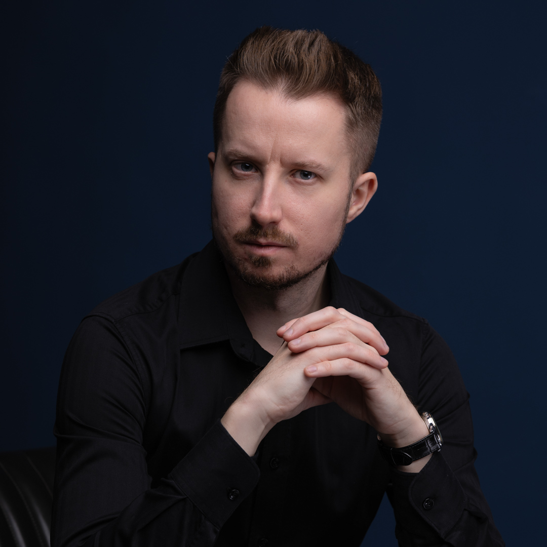 Tomasz Szczepański prowadzący szkolenie prawne i podatkowe